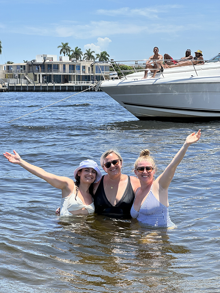 IMG_2613 tiki boat rental in Fort Lauderdale